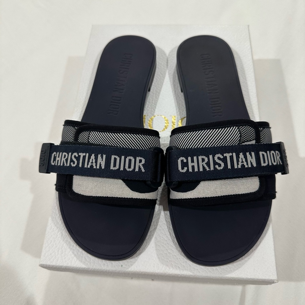 Dio(r)evolution Slide